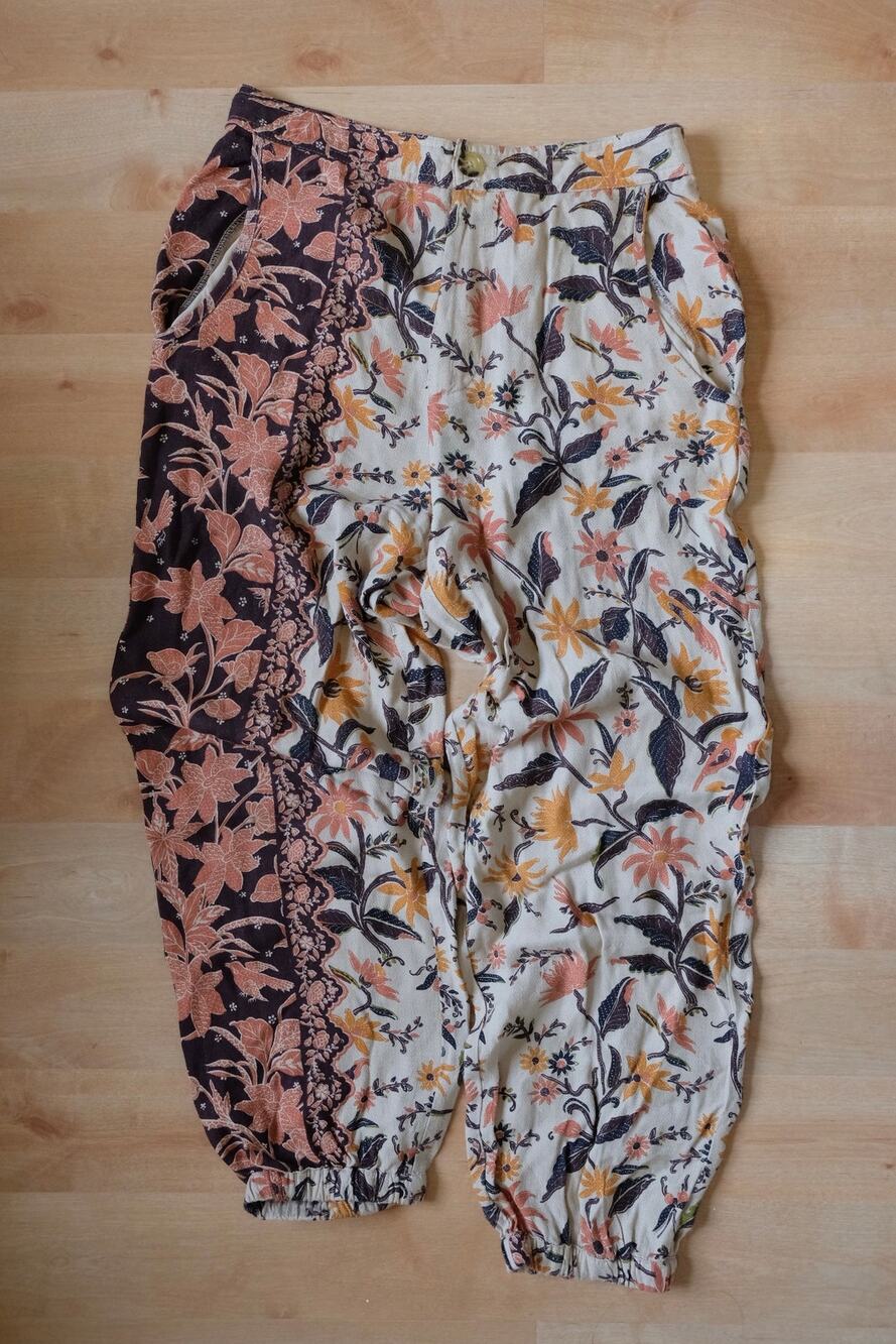 Anthropologie Boho Mixed Print Floral Balloon Pants Sz 6 Cottagecore Colorblock